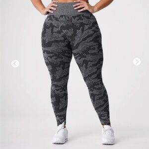 NVGTN Black Camo Seamless Leggings